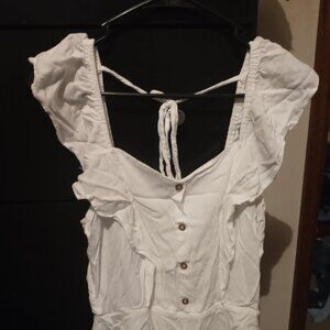 Junior's ruffled tank top